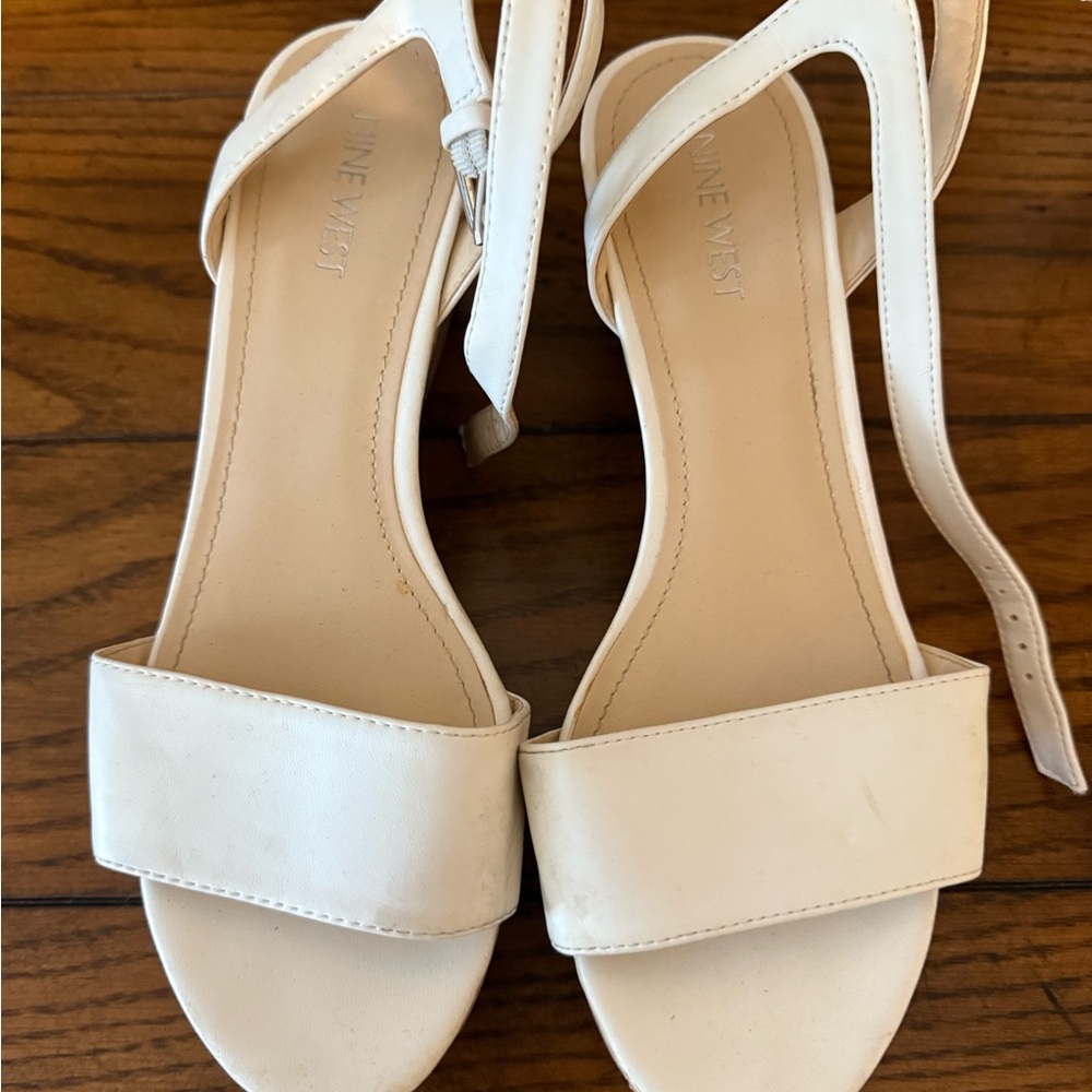 Nine West White Wedges